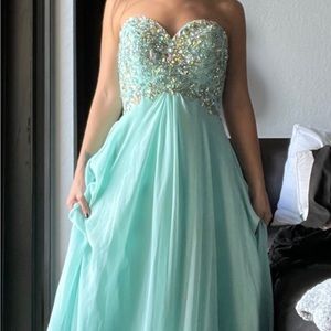Prom/Wedding dress